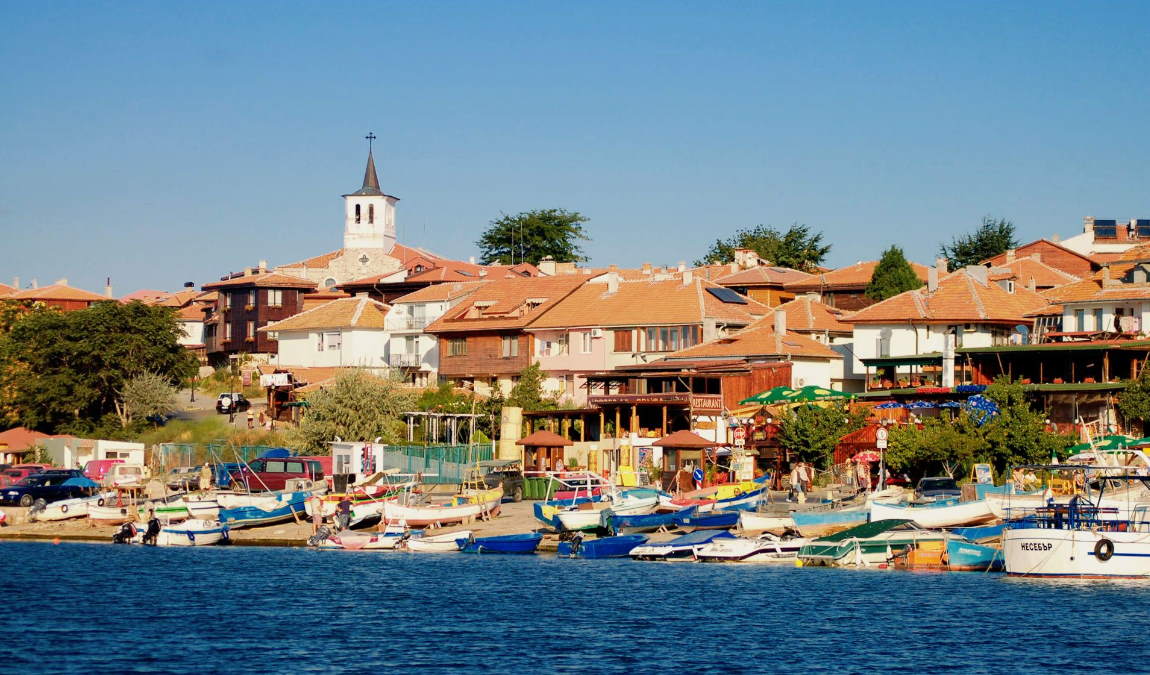 Несебр в августе: отдых и погода в Несебре (Болгария)