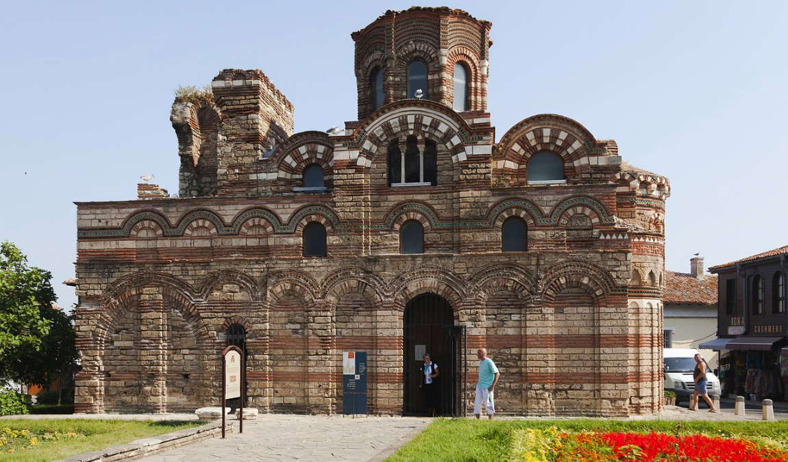 Экскурсионный отдых в Несебре в августе: Церковь Христа Пантократора