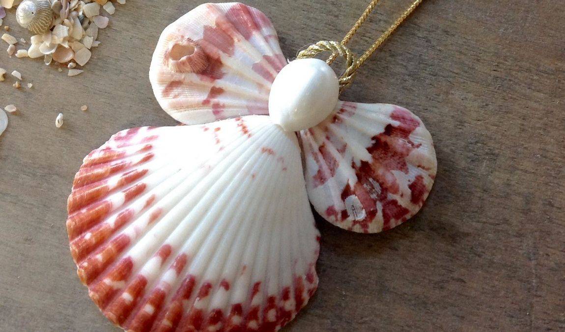 Новогодние игрушки своими руками: ангел из ракушек
