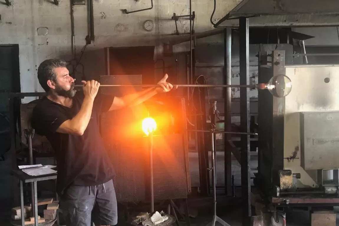 what to buy in spain: the 30 best souvenirs for adults and kids photo 17