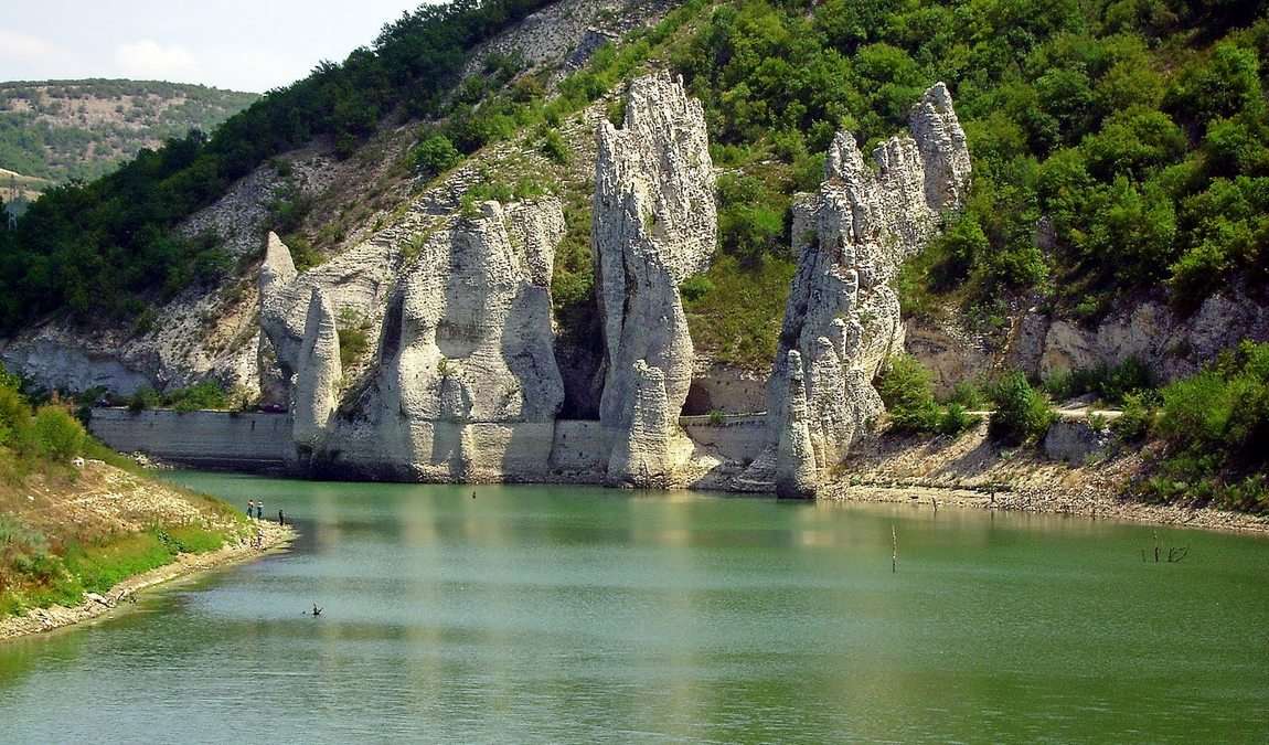 Экскурсионный отдых в Варне: Чудные скалы