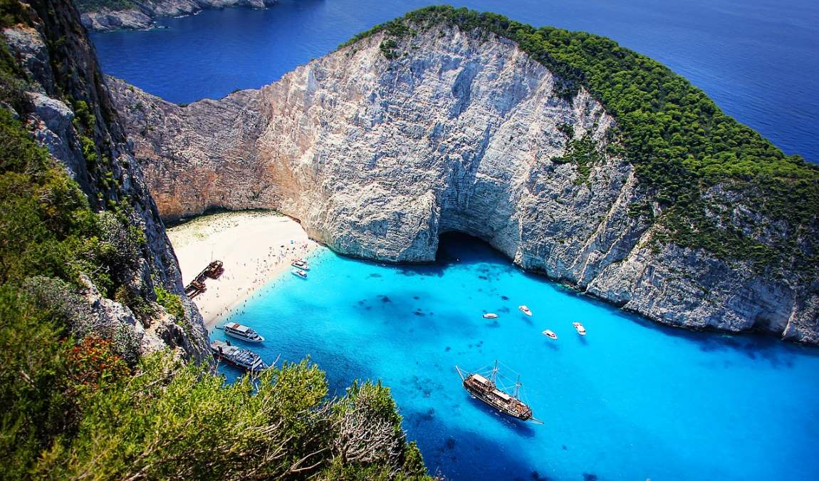 Экскурсионный отдых на Закинфе в июле