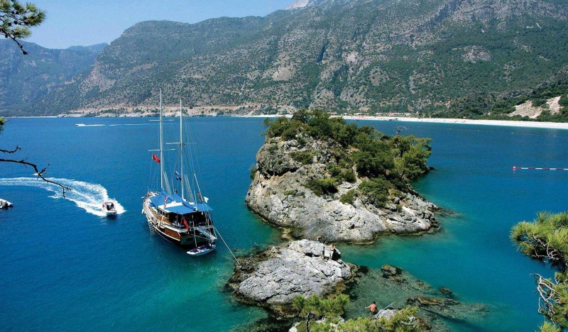 Кемер в ноябре: для особенных ценителей отдыха