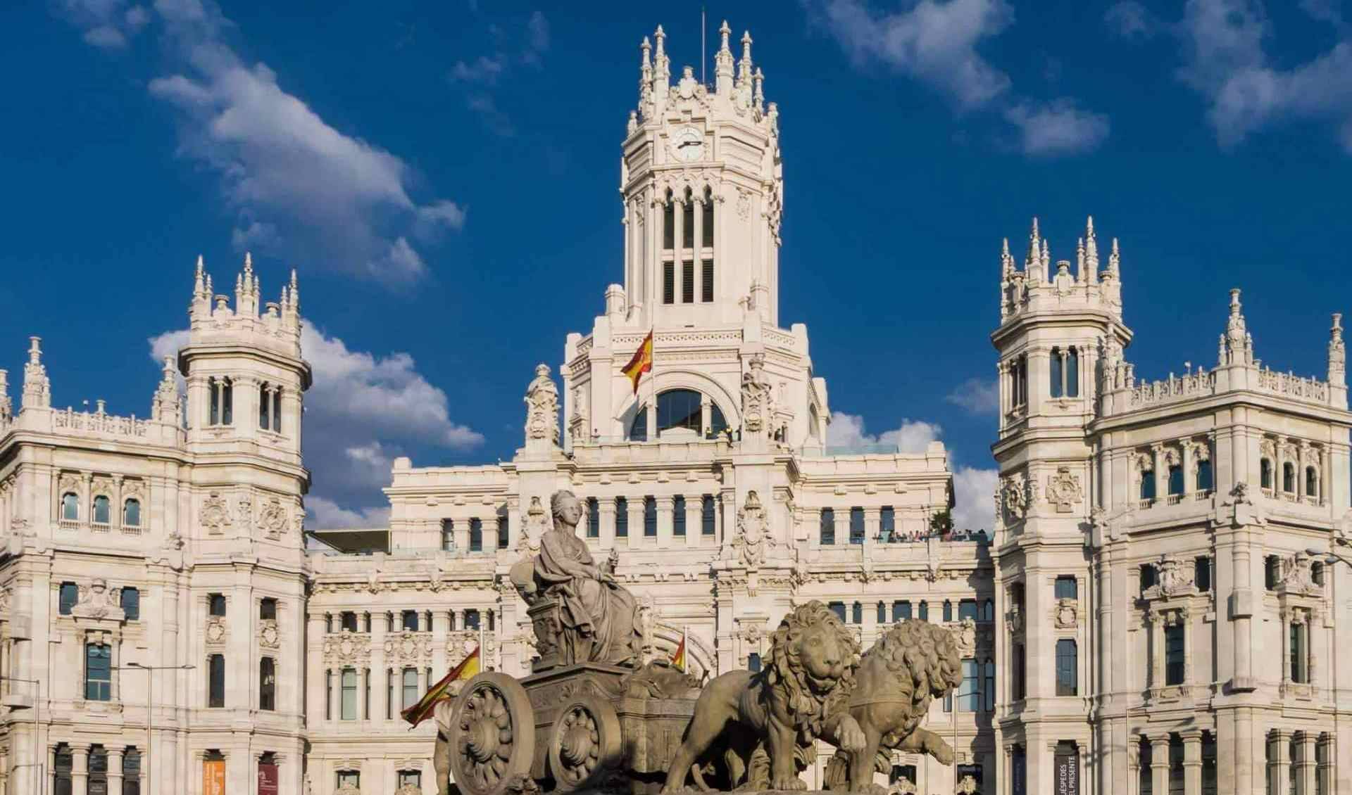 Мадрид в ноябре: город в ритме джаза