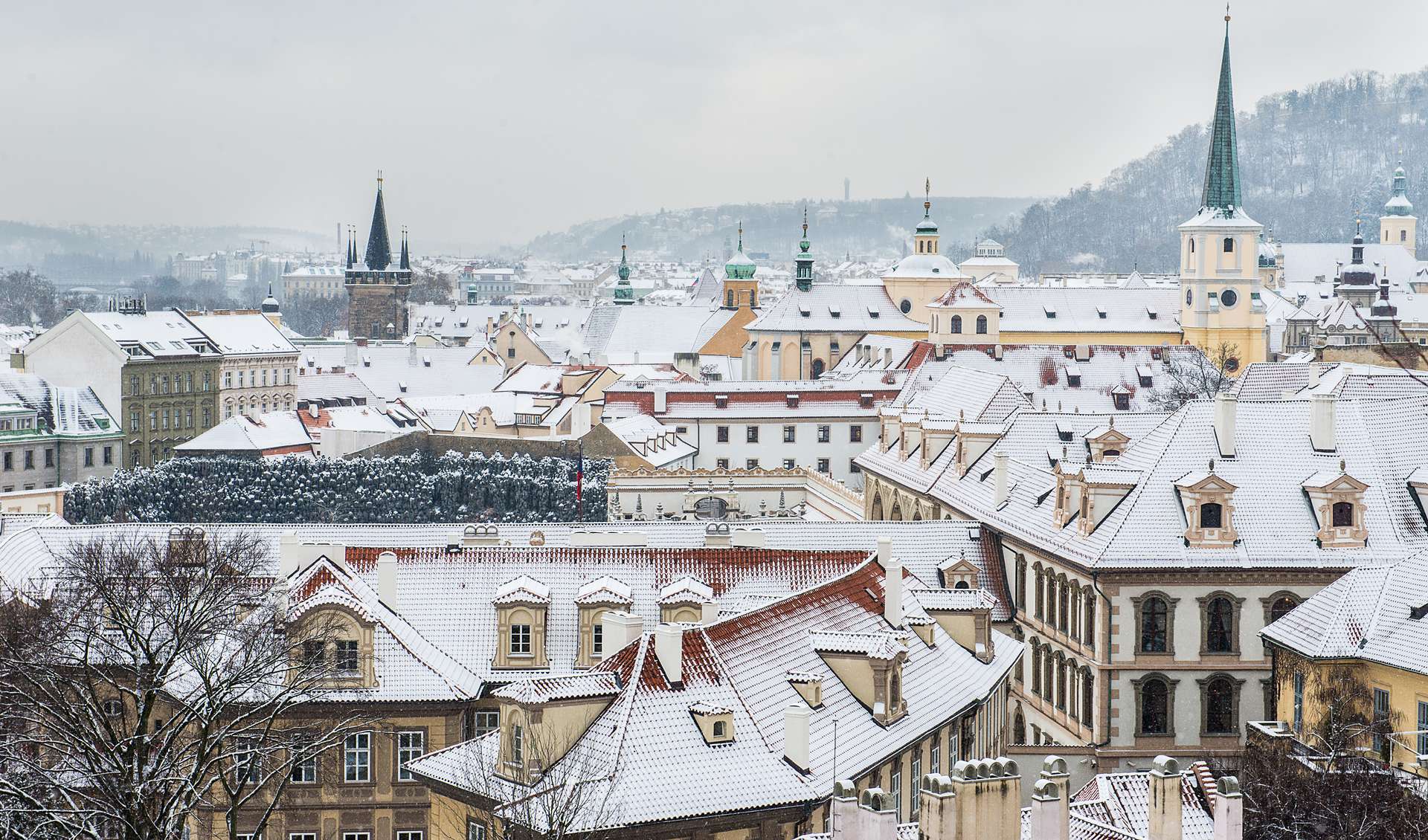Прага в феврале ― тёплая атмосфера в холода