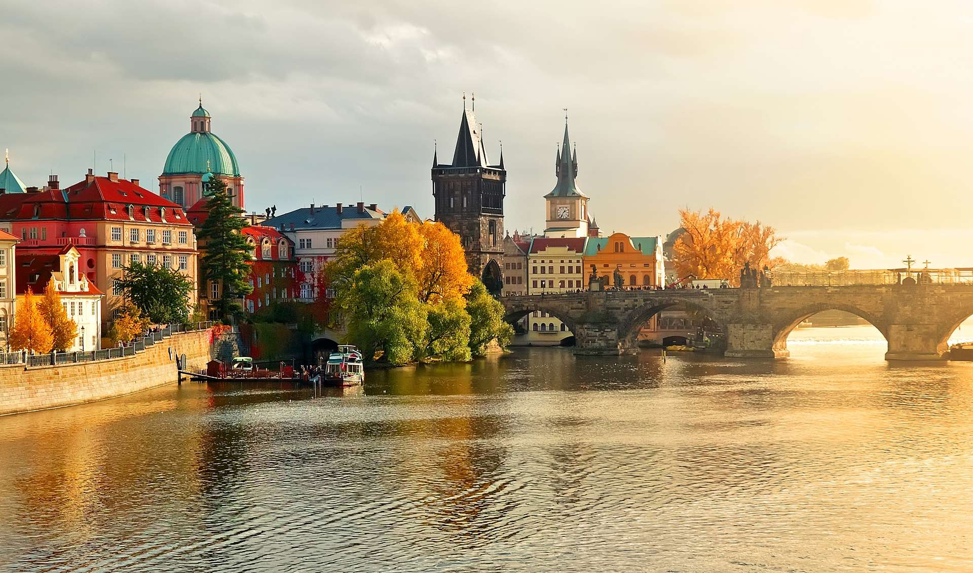 Прага в ноябре: изысканное очарование