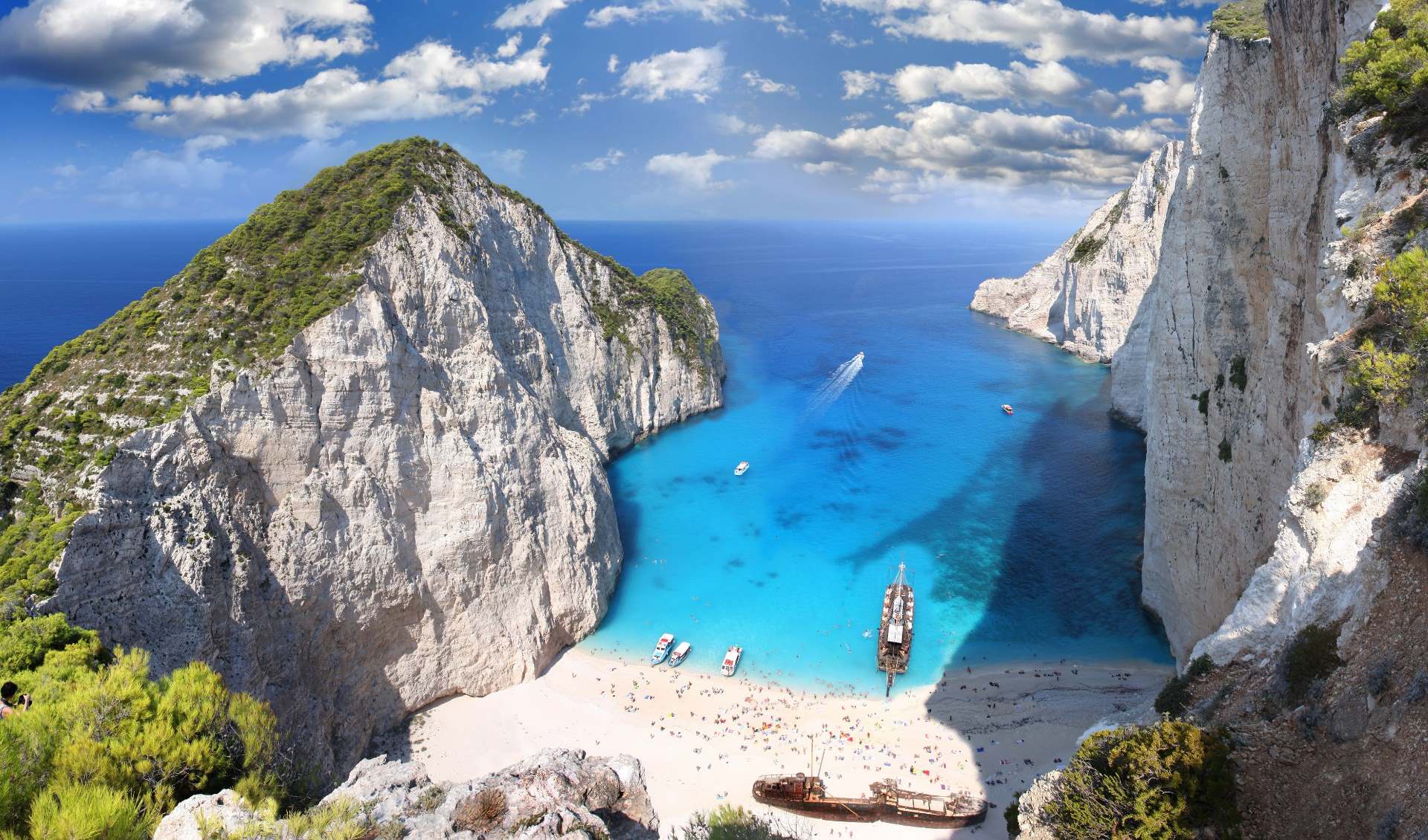 Закинф в сентябре: бархатный отпуск в Греции