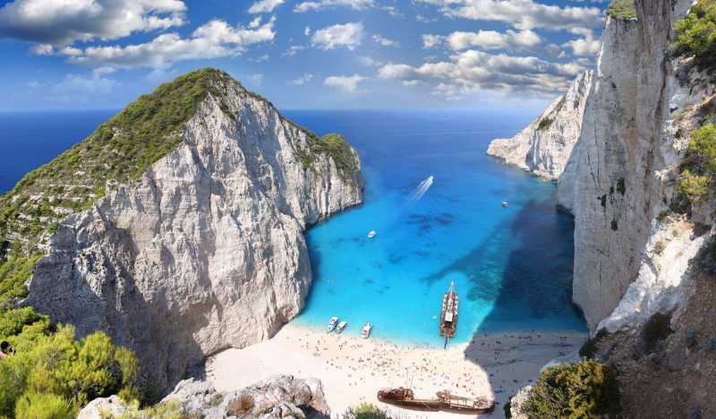 Закинф в сентябре: бархатный отпуск в Греции