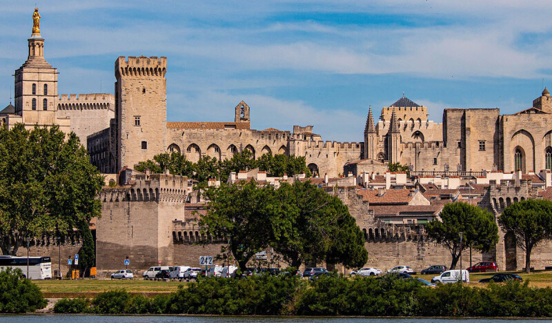 <span class=kid-textflex>Авиньон</span>