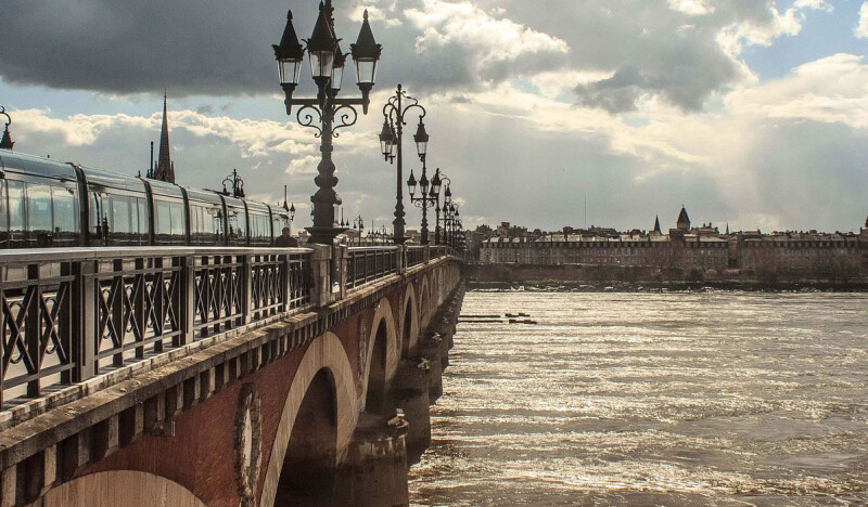 <span class=kid-textflex>Бордо</span>