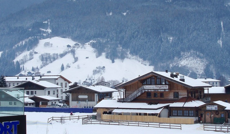 <span class=kid-textflex>Брамберг - Нойкирхен</span>