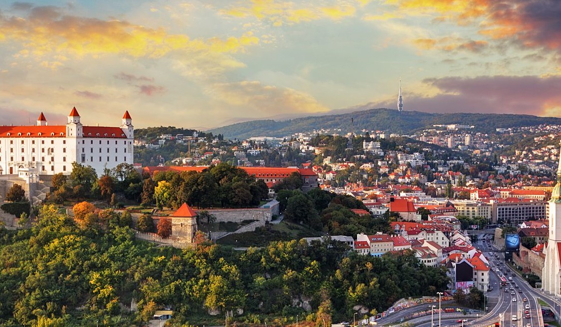 Братислава