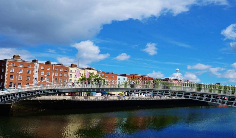 <span class=kid-textflex>Дублин</span>