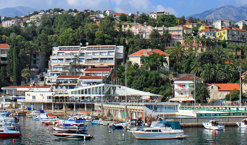 <span class=kid-textflex>Херцег-Нови</span>