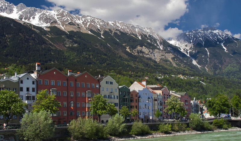 <span class=kid-textflex>Инсбрук</span>