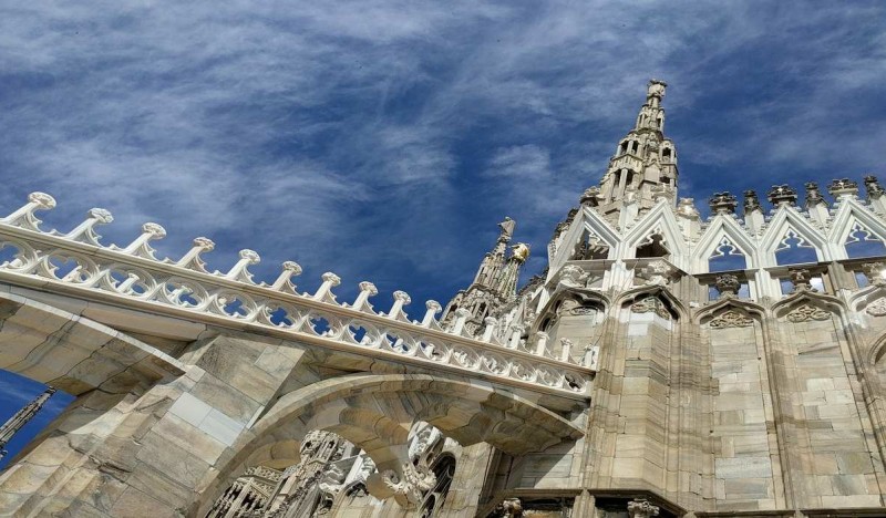 <span class=kid-textflex>Милан</span>