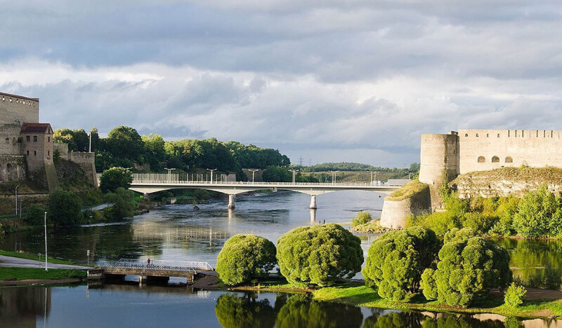 <span class=kid-textflex>Нарва</span>