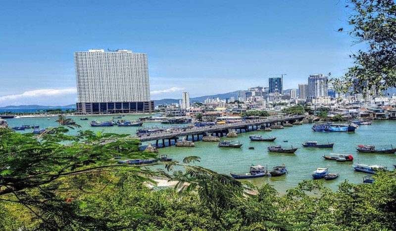 <span class=kid-textflex>Нячанг</span>