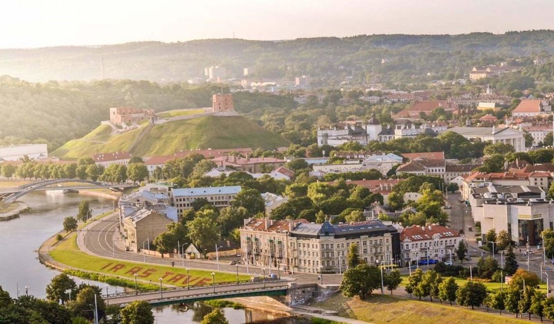 <span class=kid-textflex>Вильнюс</span>